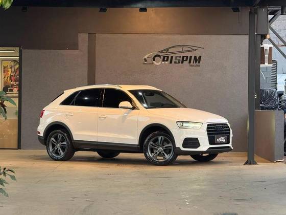 AUDI Q3 1.4 TFSI FLEX PRESTIGE S TRONIC AUDI Q3 1.4 TFSI FLEX PRESTIGE S TRONIC